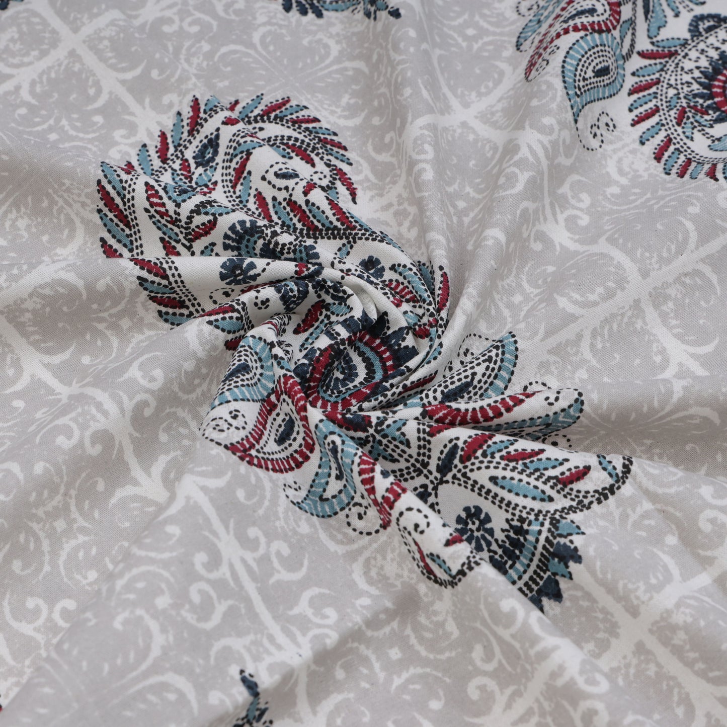 HANDCRAFTED KATHA PRINT ORGANIC COTTON BEDSHEET -INTRICATE AND ARTISANAL CRAFT-