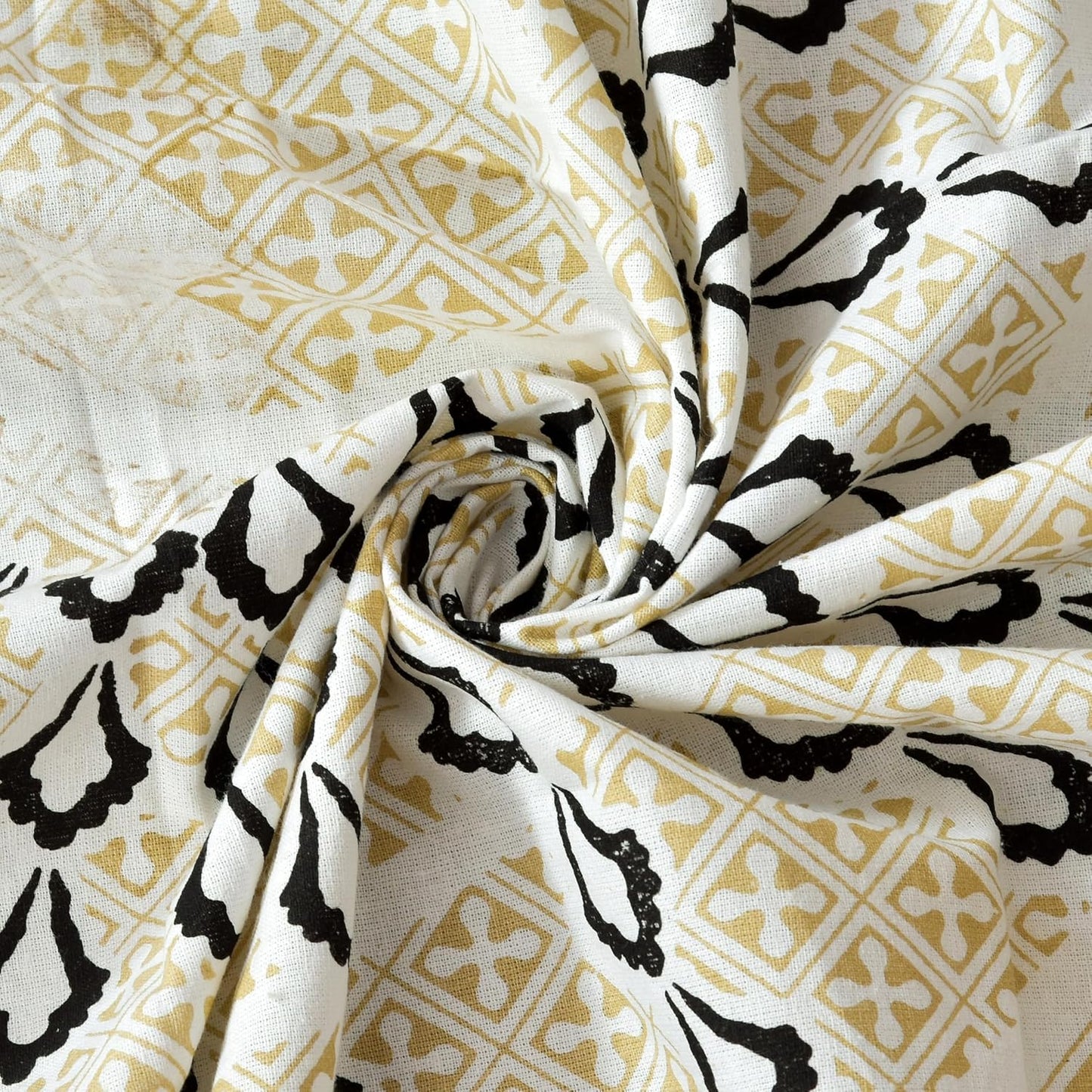 MATHEMATICAL ABSTRACT & EMPIRE CONCENTRIC PATTERN PREMIUM ORGANIC COTTON BEDSHEET