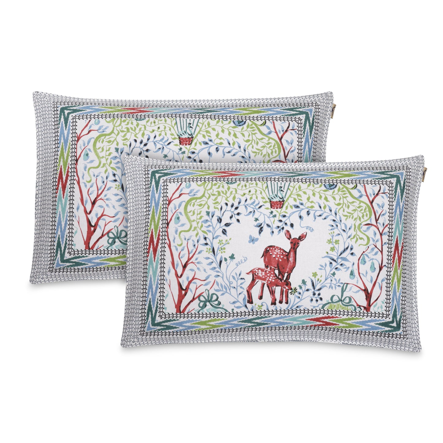 THIS LUXURIOUS, RAINFOREST NATURE THEMED PATTERN, FEATURES A PRISTINE TITANIUM ASH ON PREMIUM COTTON BEDSHEET.