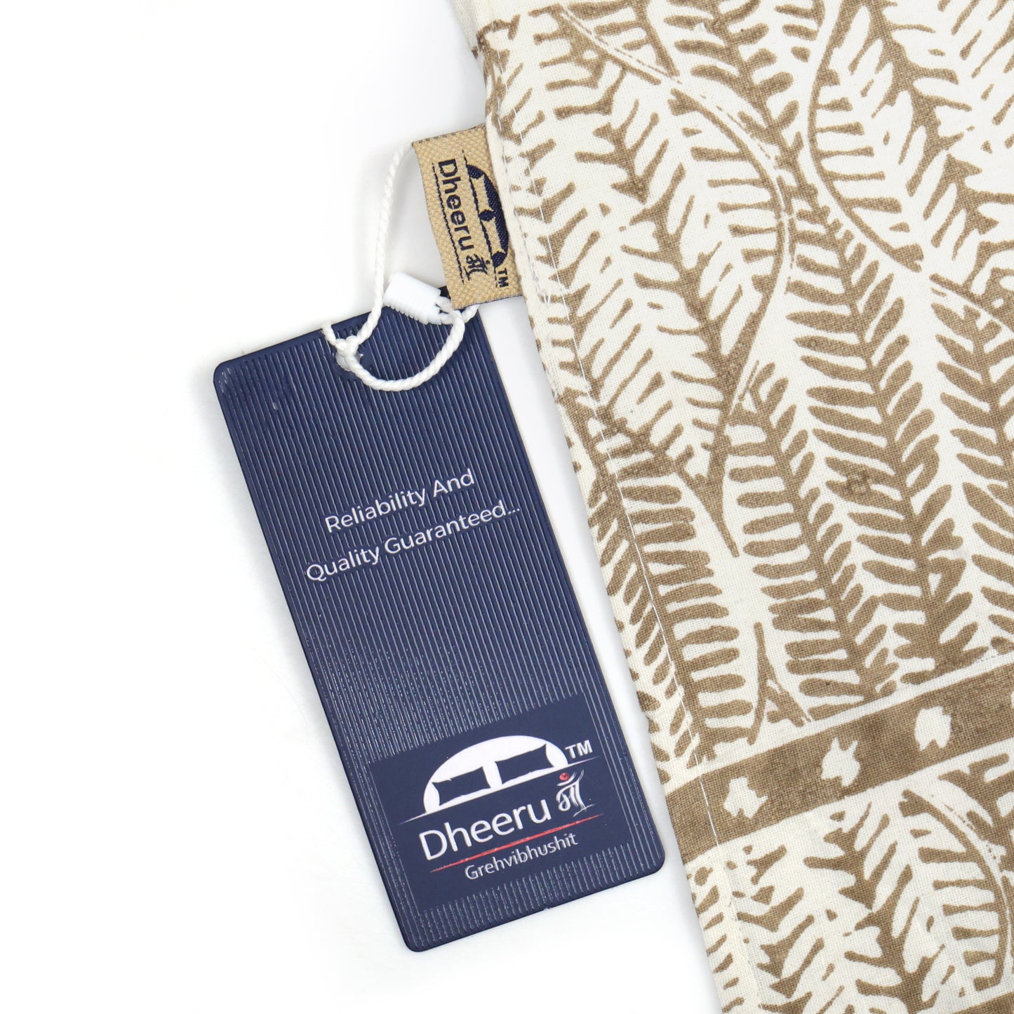 THIS LUXURIOUS, SPRING FOREST NATURE THEMED PATTERN FEATURES A PRISTINE TITANIUM ASH ON PREMIUM COTTON BEDSHEET.