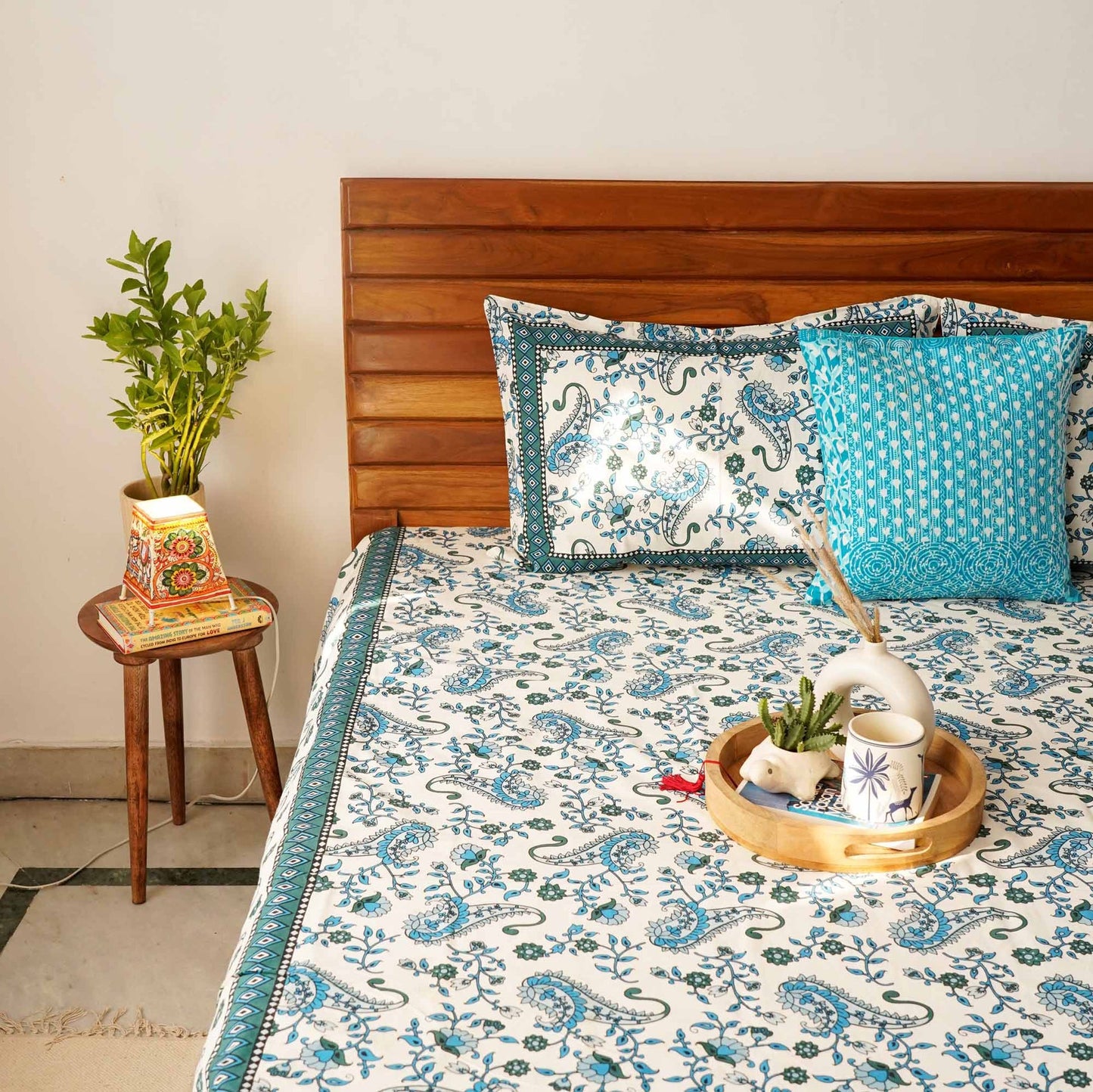 DESERT BOTANICAL BLISS: LUXURIOUS ORGANIC COTTON CARDINAL PRUSSIAN BLUE BEDSHEETS INSPIRED BY NATURE’S SERENITY