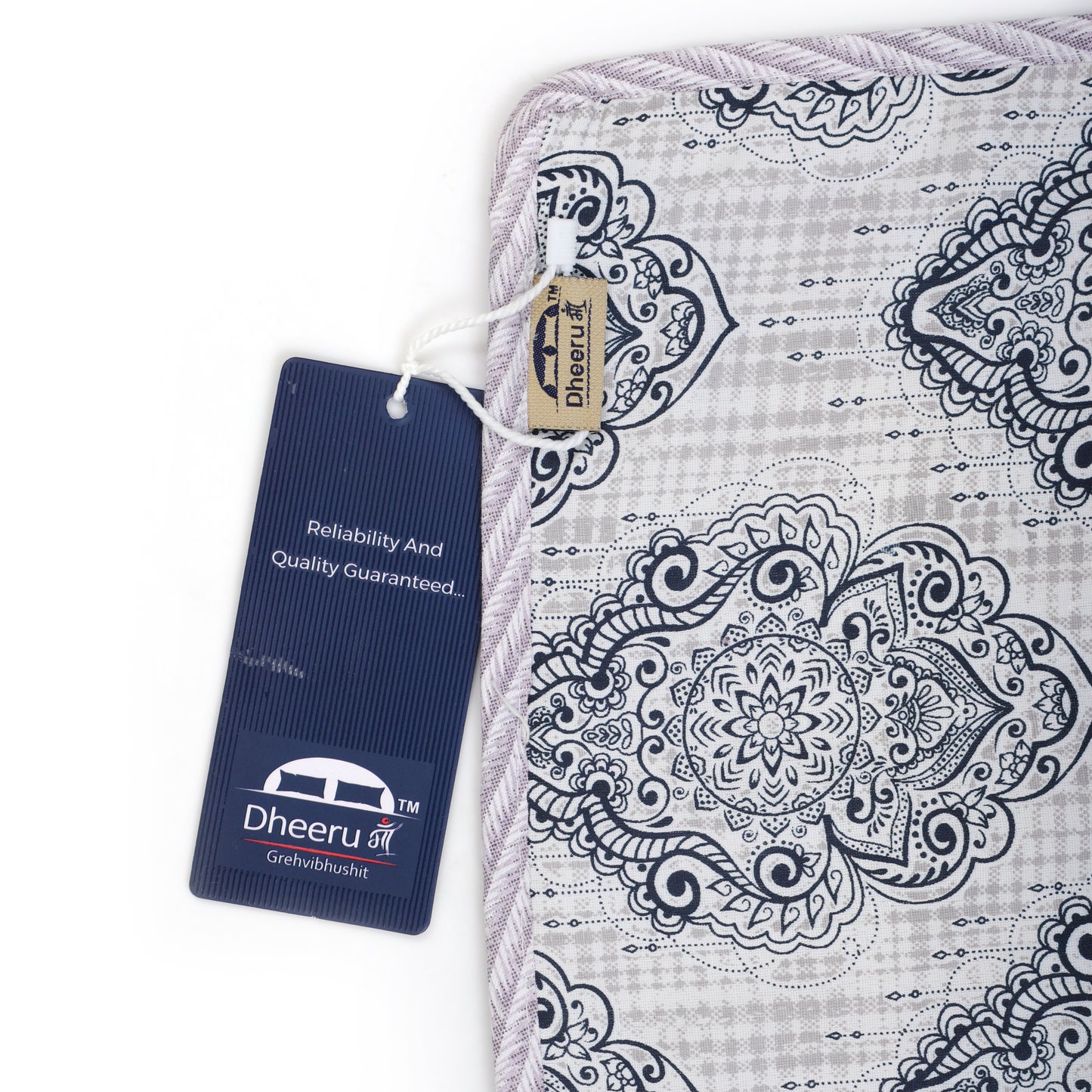 PREMIUM ORGANIC COTTON REVERSIBLE DOHAR - THREE-LAYERED SANGANERI AND GEOMETRIC PATTERN WITH PRISMATIC HUE AND INSULATING MICROFIBRE FOR ALL-WEATHER COMFORT