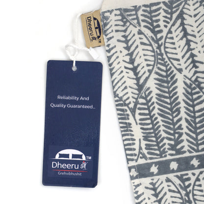 THIS LUXURIOUS, RAINFOREST NATURE THEMED PATTERN,  FEATURES A PRISTINE TITANIUM ASH ON PREMIUM COTTON BEDSHEET.